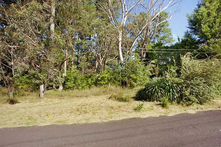 10 Cascade Street, Wentworth Falls NSW 2782