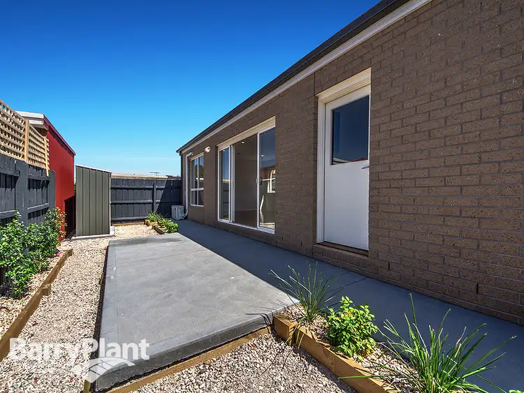 Seventh view of Homely unit listing, 90 Leonard Avenue, St Albans VIC 3021