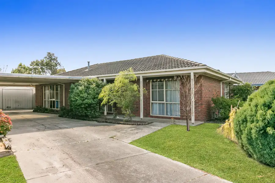 Main view of Homely house listing, 33 Gipps Crescent, Cranbourne North VIC 3977
