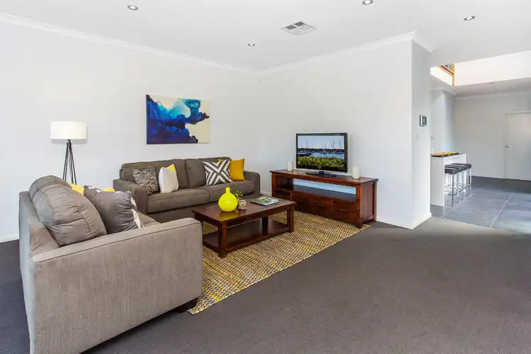 Second view of Homely house listing, 7 Bertone Close, Fairy Meadow NSW 2519