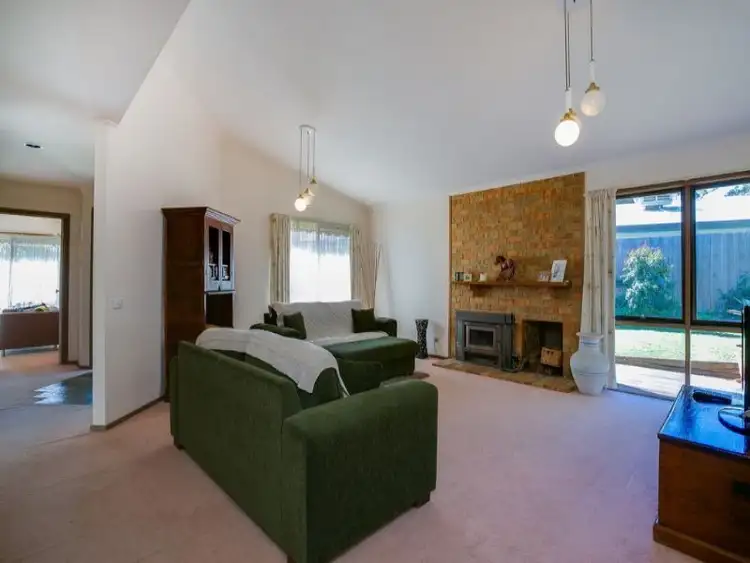 Sixth view of Homely house listing, 9 Elaine Court, Somerville VIC 3912