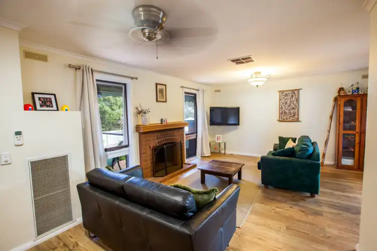 Fourth view of Homely house listing, 4 Cook Place, Wodonga VIC 3690