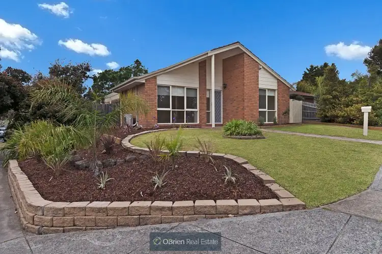 28 Rowellyn Avenue, Carrum Downs VIC 3201