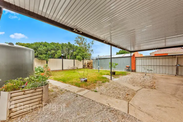 Seventh view of Homely house listing, 5 Hibiscus Avenue, St Albans VIC 3021