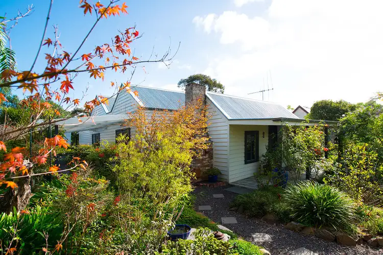 6 Phoenix Street, Maldon VIC 3463