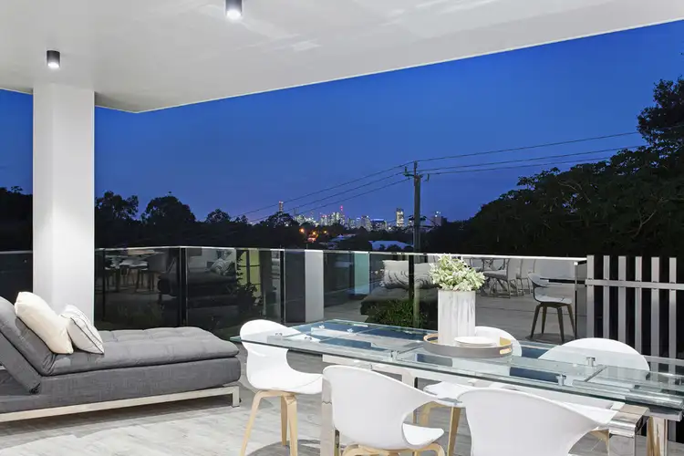Fifth view of Homely apartment listing, 2/1 Goldsbrough Road, Taringa QLD 4068