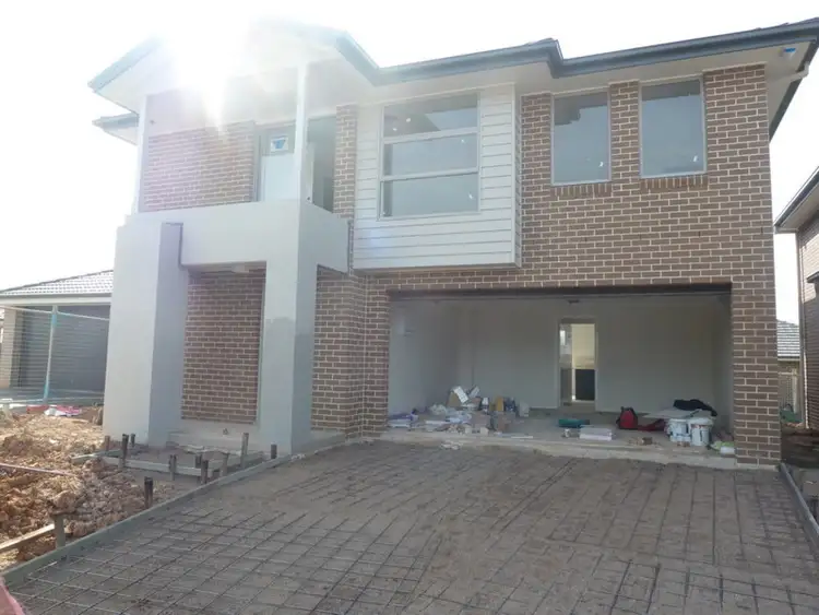 10 Fenner Place, Ropes Crossing NSW 2760