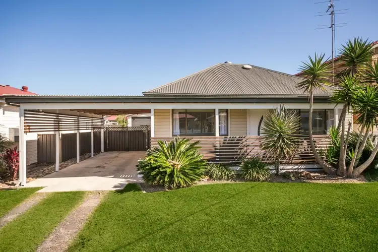 9 Glossop Street, Towradgi NSW 2518