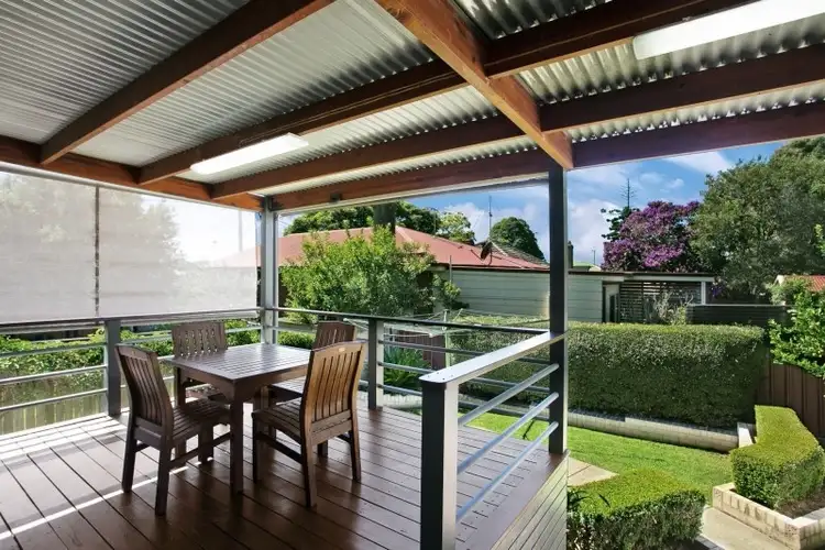 17 Kerr Street, Mayfield NSW 2304