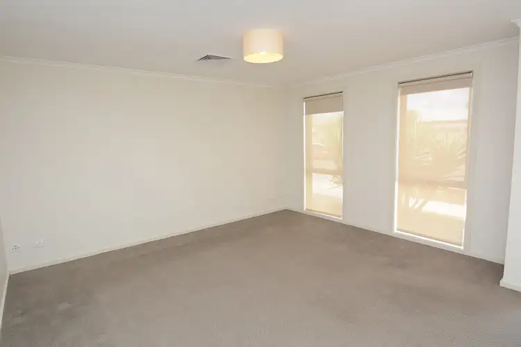 Fifth view of Homely townhouse listing, 8 Wisteria Way, Mildura VIC 3500