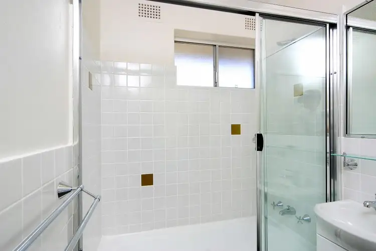 Sixth view of Homely apartment listing, 13/28 Meadow Crescent, Meadowbank NSW 2114