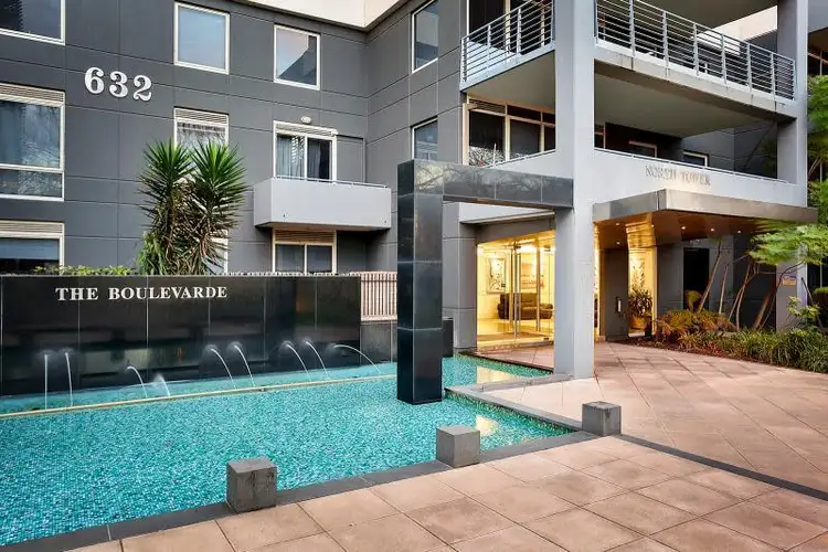 125/632 St Kilda Road