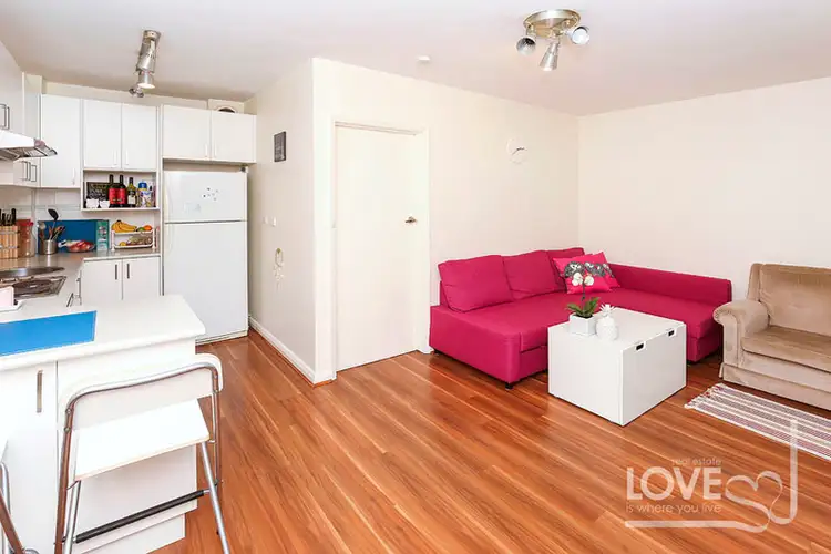Third view of Homely apartment listing, 3/20 Kemp Street, Thornbury VIC 3071