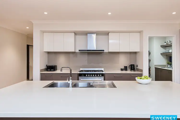 Fifth view of Homely house listing, 9 Newton Way, Plumpton VIC 3335