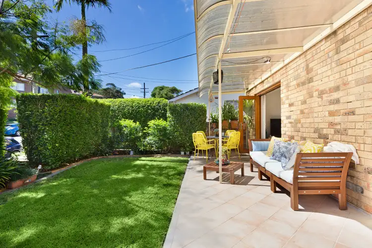 1/2 Bolingbroke Parade, Fairlight NSW 2094