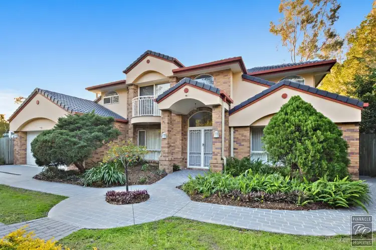 25 Tangy Street, Brookfield QLD 4069