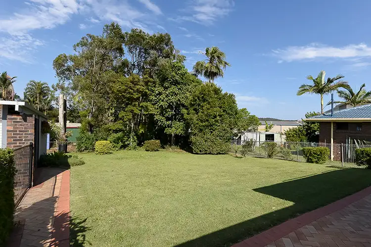 Second view of Homely house listing, 4 Nerissa Court, Underwood QLD 4119