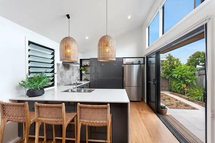 1/238 Lawrence Hargrave Drive