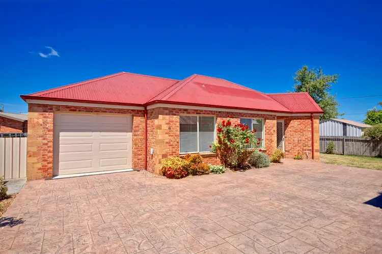 2/36 George Street, Latrobe TAS 7307