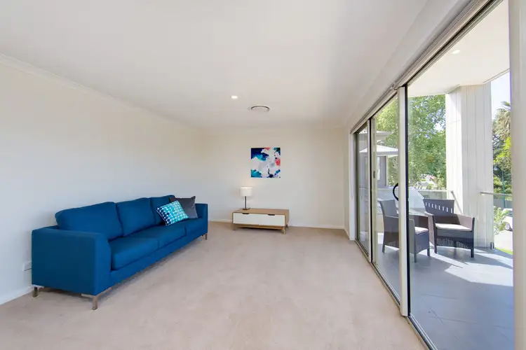 Sixth view of Homely house listing, 2 Irvington Court, Albury NSW 2640