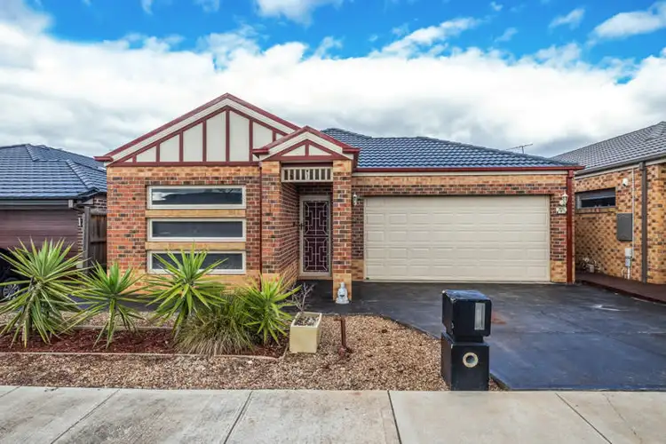 4 Gautam Grove, Melton West VIC 3337