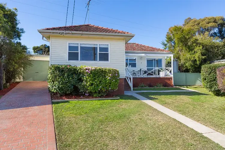 2 Binalong Avenue, Caringbah NSW 2229