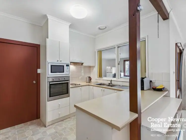 Third view of Homely house listing, 8 Joanna Court, Mount Waverley VIC 3149