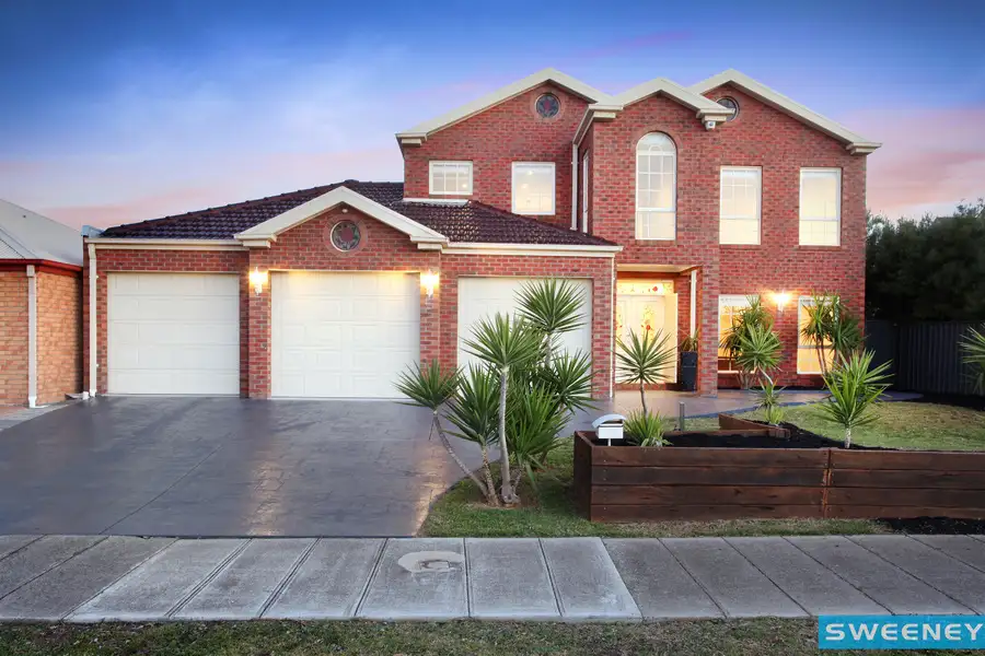 Main view of Homely house listing, 10 Paringa Way, Burnside VIC 3023