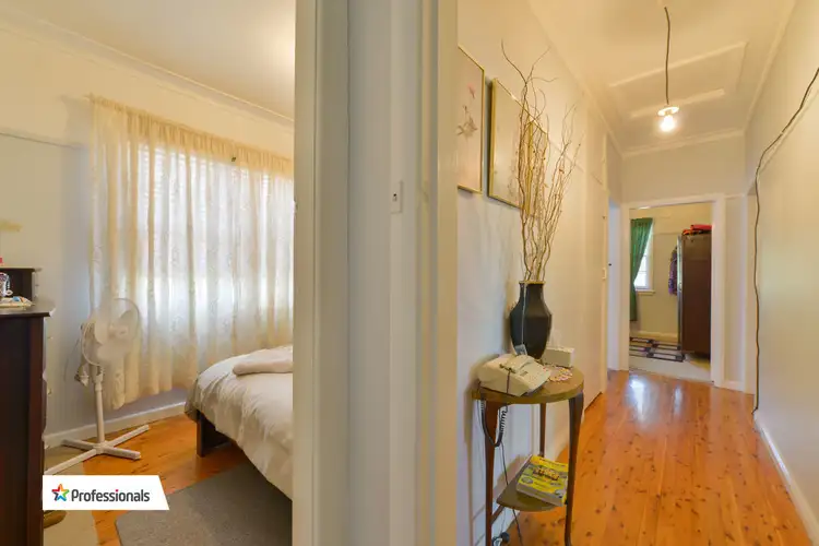 Third view of Homely house listing, 2 Elizabeth Street, Tamworth NSW 2340