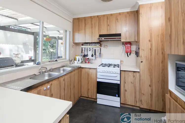 Sixth view of Homely house listing, 2 Elmore Court, Endeavour Hills VIC 3802