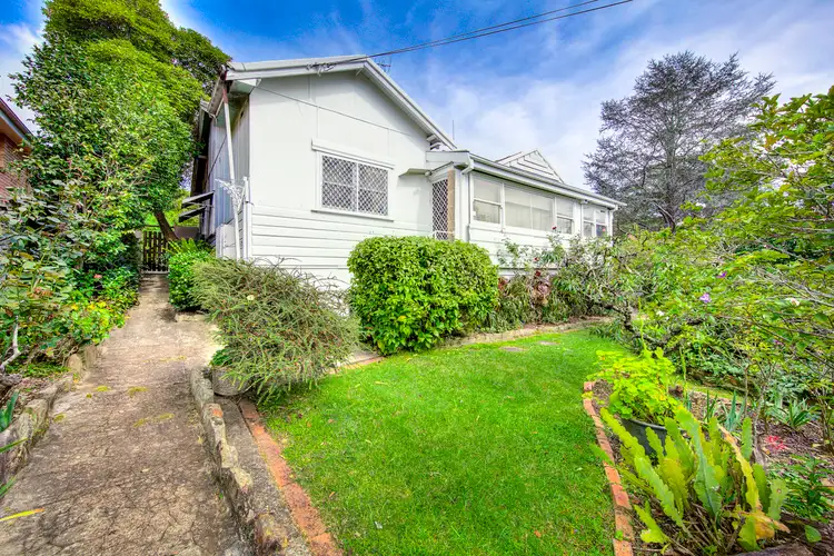 18 Nithdale Street, Pymble NSW 2073