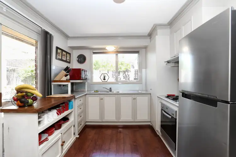 Fourth view of Homely unit listing, 6 The Avenue, Oak Park VIC 3046