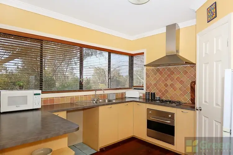 Fourth view of Homely house listing, 10 Roma Court, Dawesville WA 6211