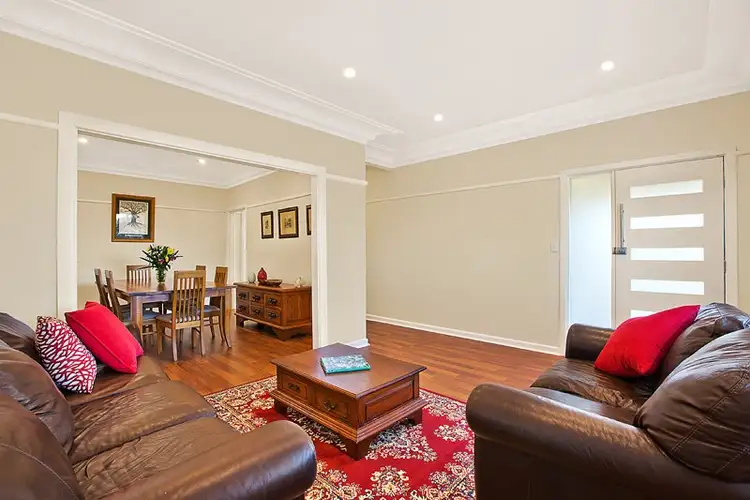 Fifth view of Homely house listing, 10 Prince Edward Road, Seaforth NSW 2092