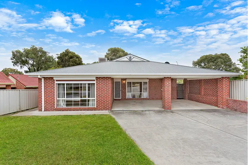 Main view of Homely house listing, 4 Indigo Close, Wodonga VIC 3690