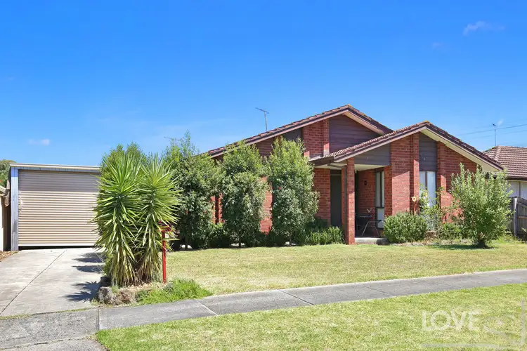 Main view of Homely house listing, 2 Whitfield Court, Mill Park VIC 3082