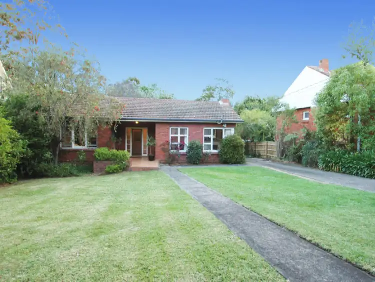 17 Murdoch Street, Turramurra NSW 2074