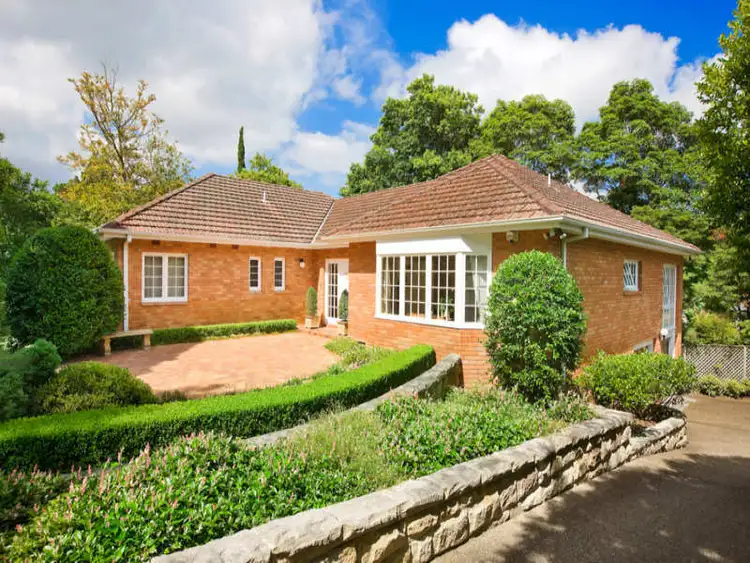 50 Benaroon Avenue, St Ives NSW 2075