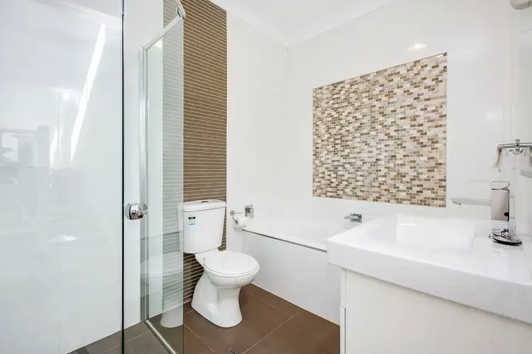Sixth view of Homely semi-detached listing, 2/26 Chestnut Avenue, Telopea NSW 2117