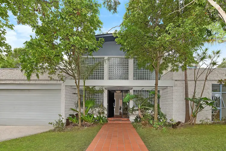 32 Flinders Avenue, St Ives NSW 2075