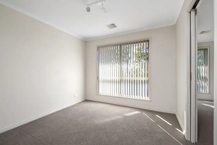 Fifth view of Homely house listing, 5 Berkeley Close, Wodonga VIC 3690