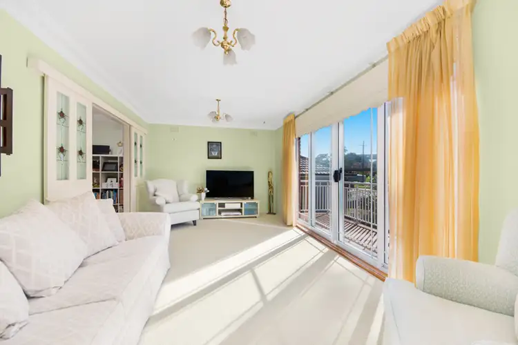 11 Bounty Avenue, Kirrawee NSW 2232