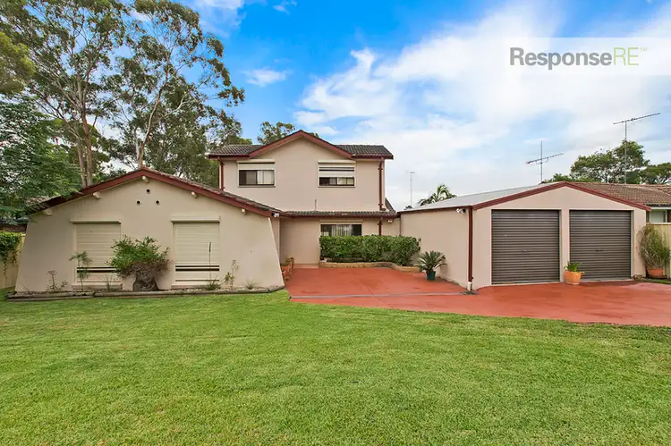 11 Woodgate Crescent, Cranebrook NSW 2749