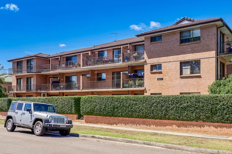 8/61 - 63 Windsor Road, Merrylands NSW 2160