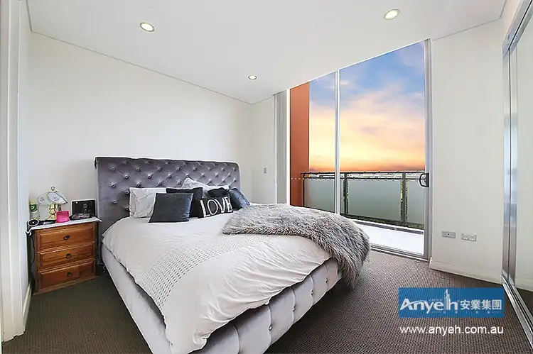 Fourth view of Homely apartment listing, Level 8/805/26-32 Marsh Street, Wolli Creek NSW 2205
