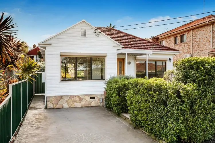 25 McGrath Street, Fairy Meadow NSW 2519