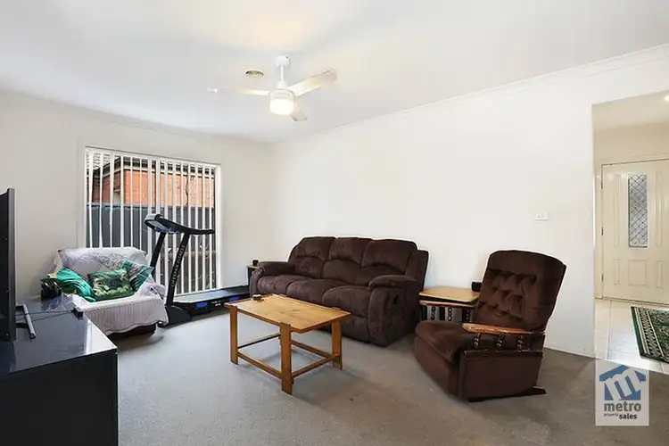 Fourth view of Homely house listing, 32 Scarlet Crescent, Pakenham VIC 3810