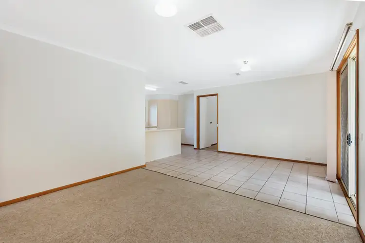 Fourth view of Homely house listing, 8 Hamer Mews, Wodonga VIC 3690