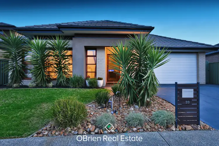 20 Dusseldorp Avenue, Pakenham VIC 3810