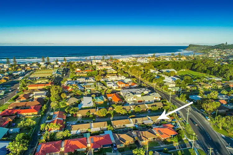 Main view of Homely unit listing, 2/30 Byron Street, Lennox Head NSW 2478